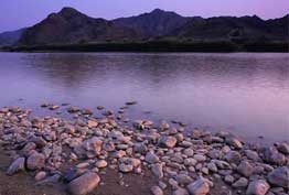 Richtersveld Transfrontier National Park – Rugged Landscapes and Unique Flora in South Africa Scenic landscape of Richtersveld Transfrontier National Park with rugged mountains and diverse flora in South Africa