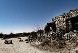 Historic Ruins of the Fort at Anenous Pass, Northern Cape Ruins of the historic Fort at Anenous Pass in the Northern Cape, South Africa